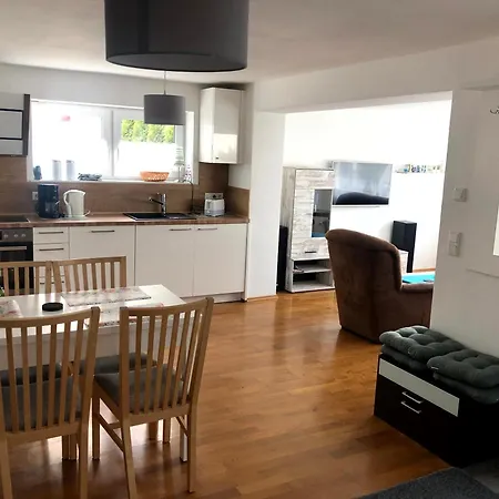 Familie Kowollik * هيرينجسدورف